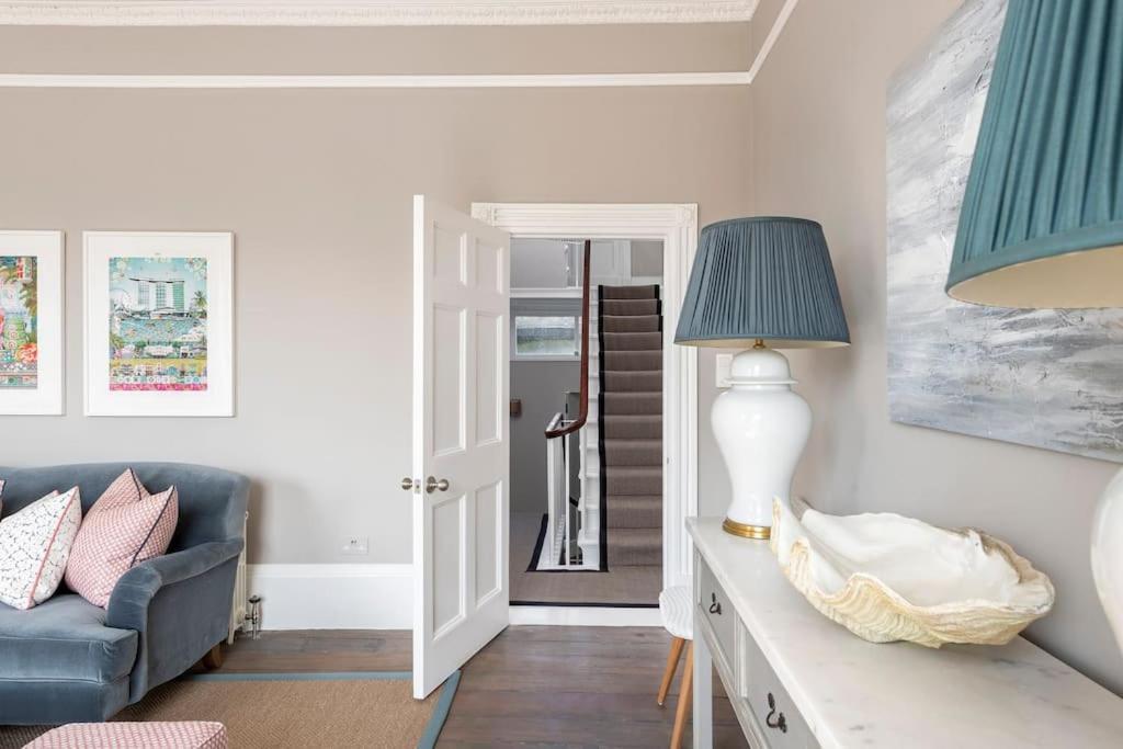Dunsford House - Elegant Townhouse With Parking Villa Bath Kültér fotó