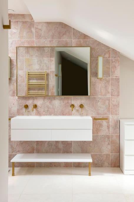 Dunsford House - Elegant Townhouse With Parking Villa Bath Kültér fotó