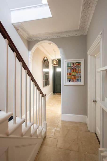 Dunsford House - Elegant Townhouse With Parking Villa Bath Kültér fotó